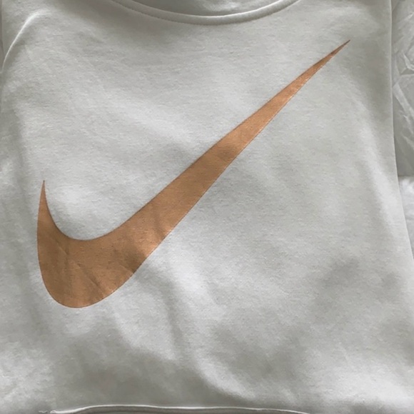 💕Women's Nike Sportswear Funnel Neck Hoodie - Picture 4 of 4